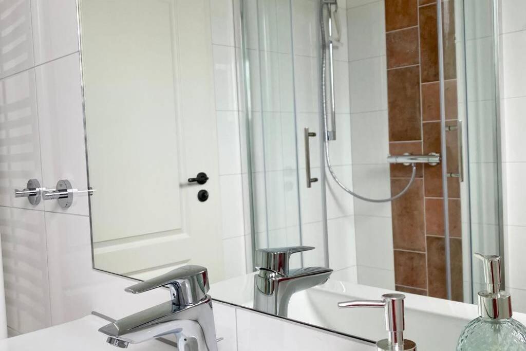 Zentral Gelegene Ferienwohnung Im Herzen Der Pfalz Нойштадт-ан-дер-Вайнштрасе Экстерьер фото
